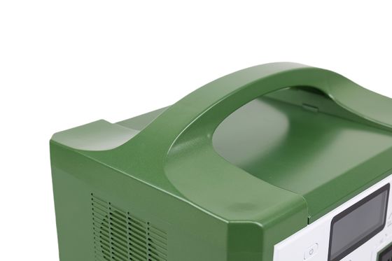 Schnellladung MPPT Solar Cotroller 600W Leistung Grüner Kunststoff Gehäuse Solargenerator Für Outdoor Backup System
