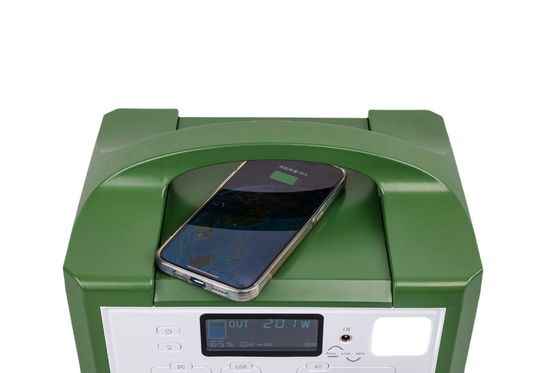 Leichtgewicht Off-Grid-Solarsystem DC AC 220V-Solar-Portable Power Station mit CE/ROHS-Zulassung für Notstrom