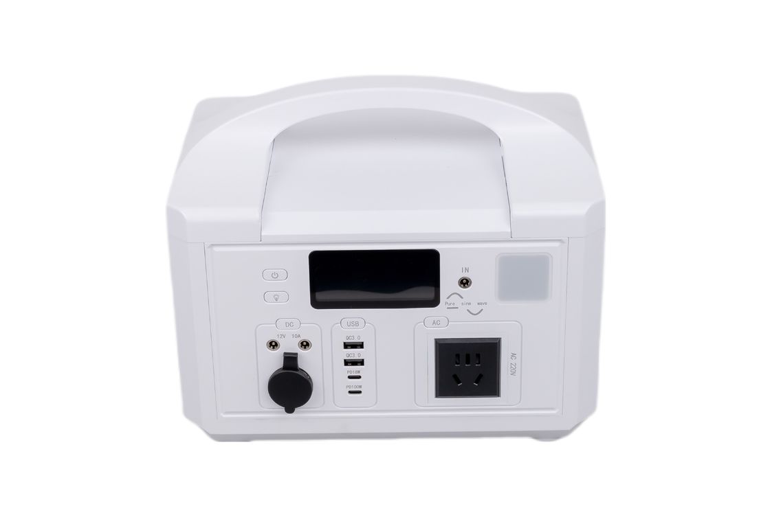 Schnellladung PD30W QC3.0 Aufladung Zylindrische LifePO4 Batterie Mobile Kraftwerk mit BMS für Solarenergieversorgung